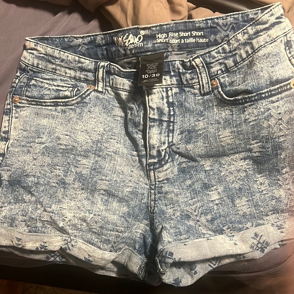 Target high rise shorty short size 10